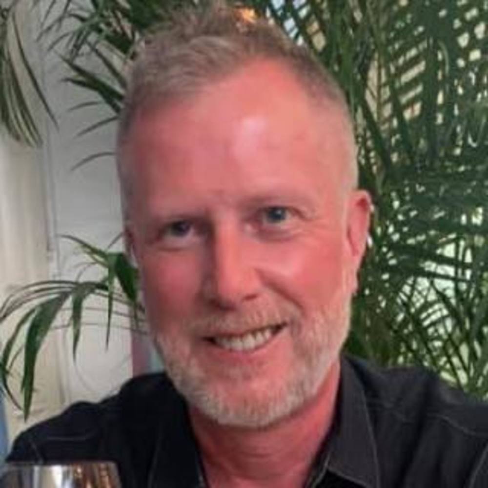 Meet your Posher, Gary